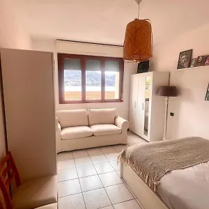 Appartement Como Lake With Two People Lake View And Near Beach, Acquaseria